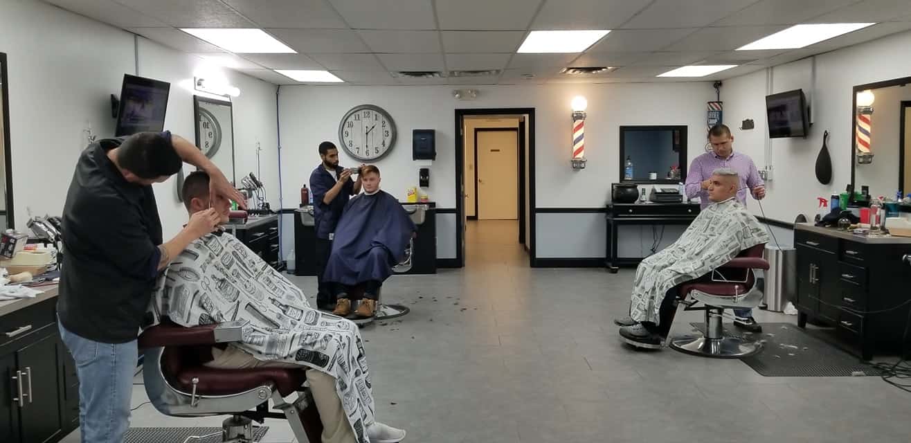 Masterful Clippers: Traditional Barbering Unveiled